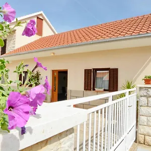 Apartman Apartman Verde, Pridraga